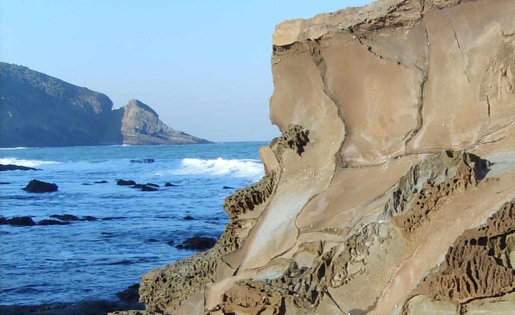 Delicious Monster Accommodation Port Saint John's ภายนอก รูปภาพ